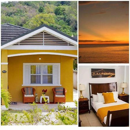 Sunset Inn Runaway Bay Bagian luar foto